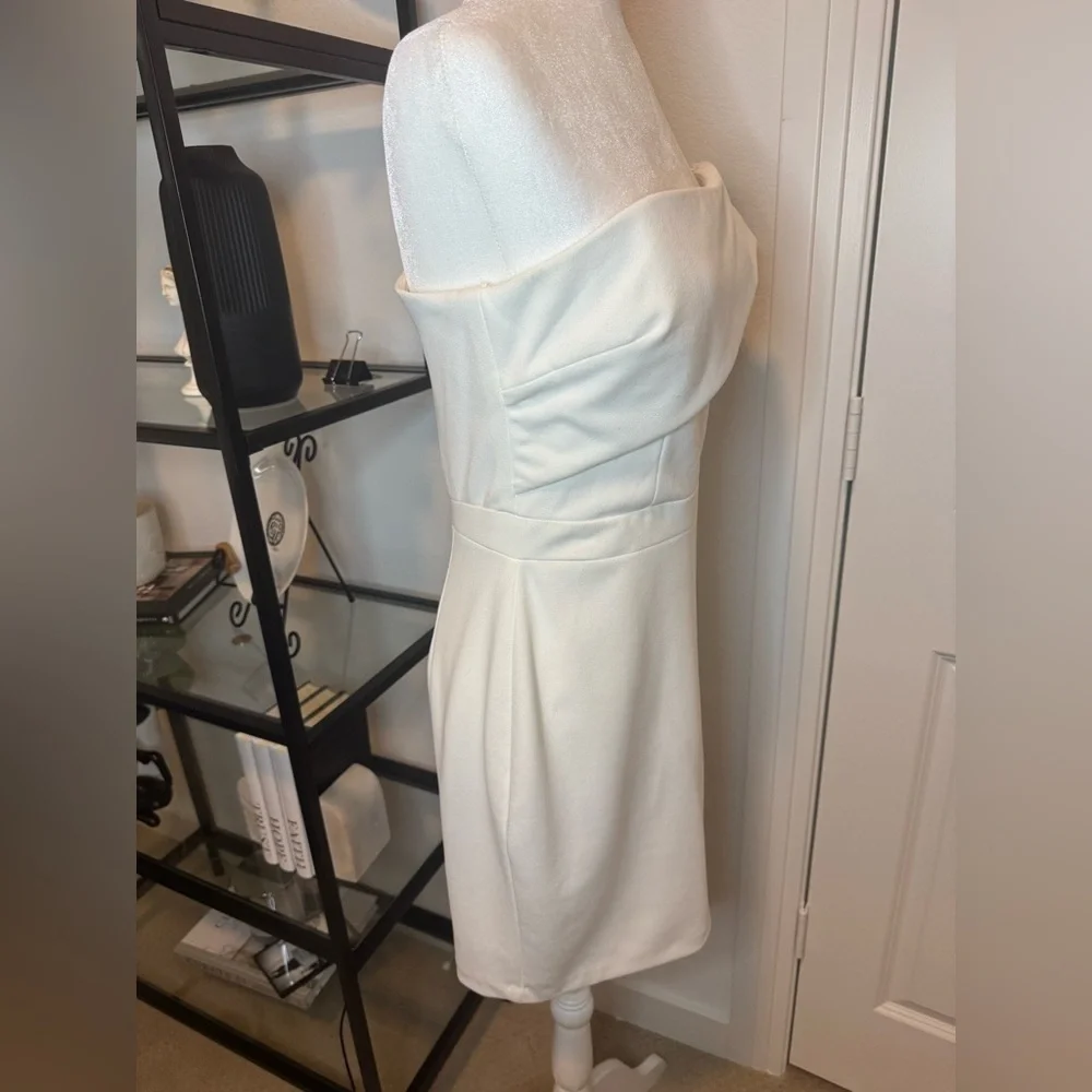 NWT AQUA SCUBA CREPE ONE SHOULDER ASYMMETRICAL MINI SHEATH DRESS WHITE SIZE 10